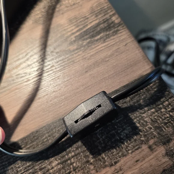 **One Left**Black Metal Candle Warmer Lamp With Bulb - Picture 6 of 7